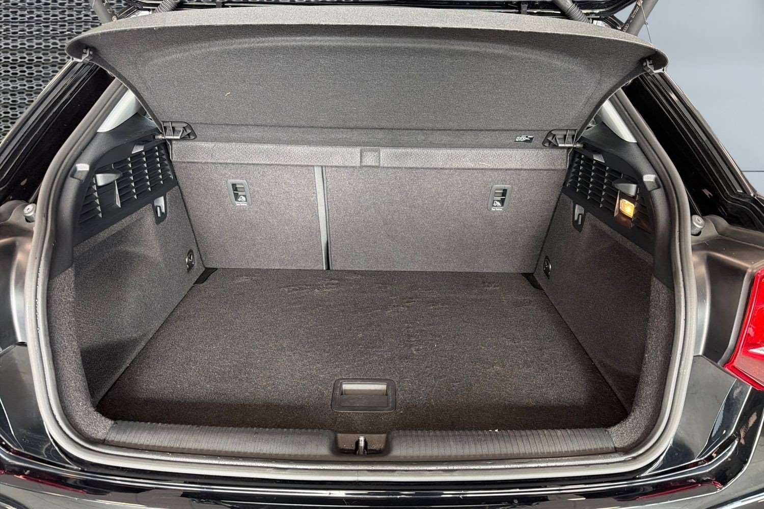 Used Audi Q2 2023 for sale - 77443331: Photo 13