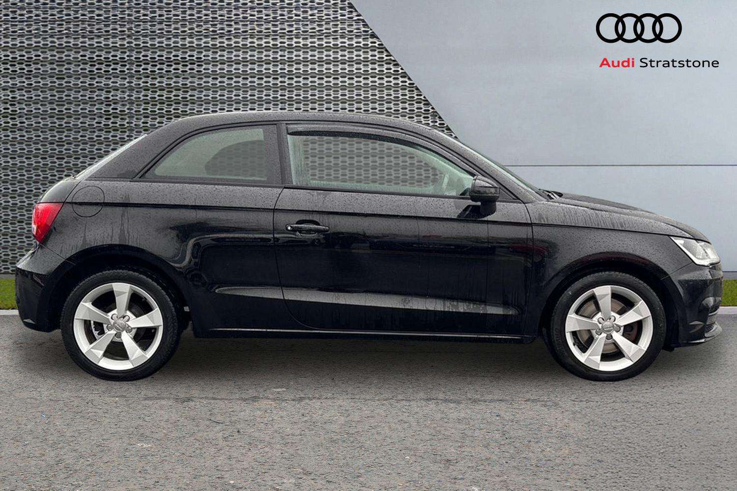 Used Audi A1 2018 for sale - 76827699: Photo 4