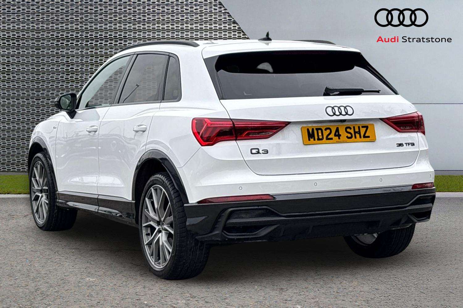 Used Audi Q3 2024 for sale - 77995820: Photo 3