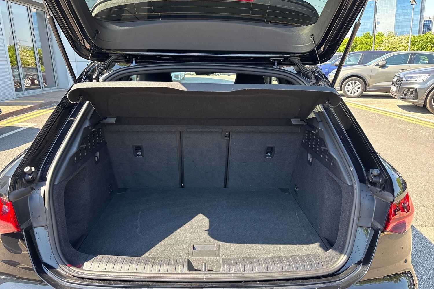 Used Audi A3 2020 for sale - 76075302: Photo 11