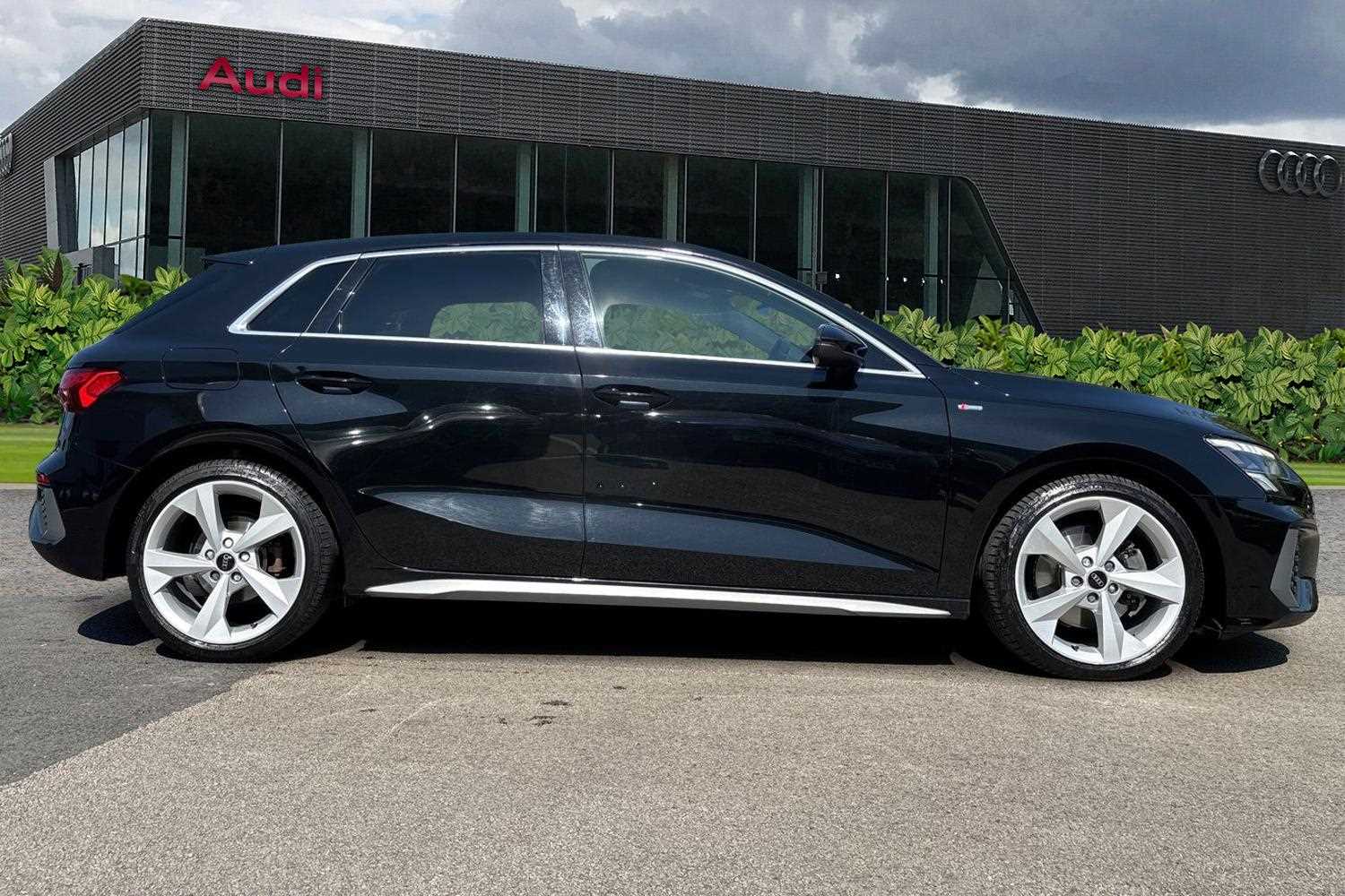 Used Audi A3 2020 for sale - 76075302: Photo 4