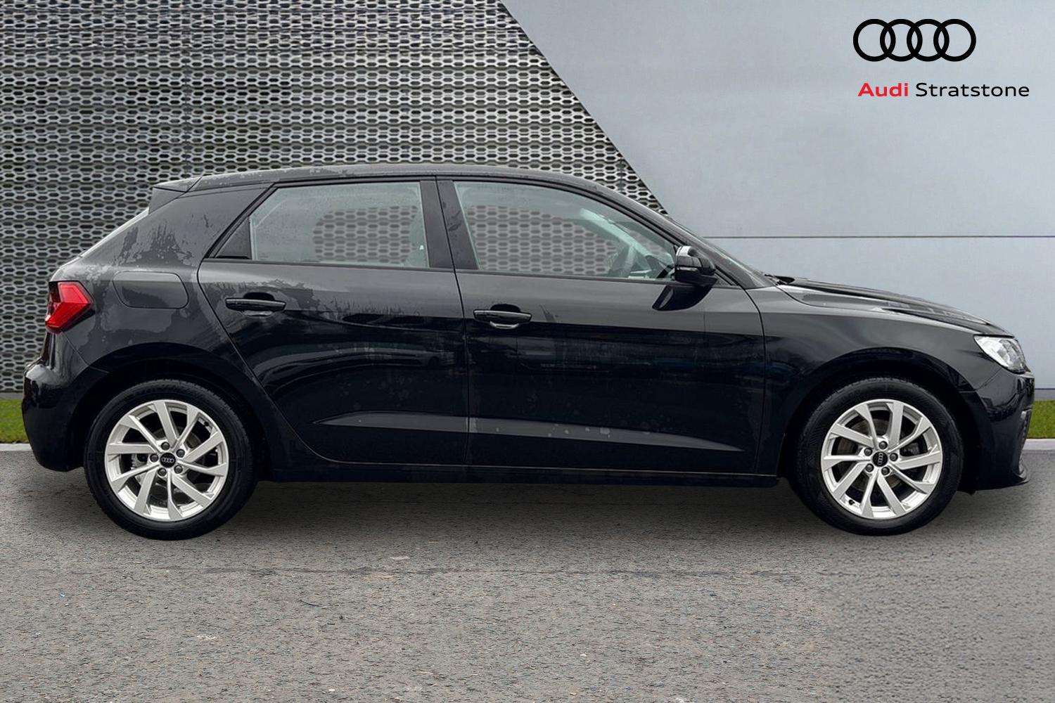 Used Audi A1 2024 for sale - 76774361: Photo 4