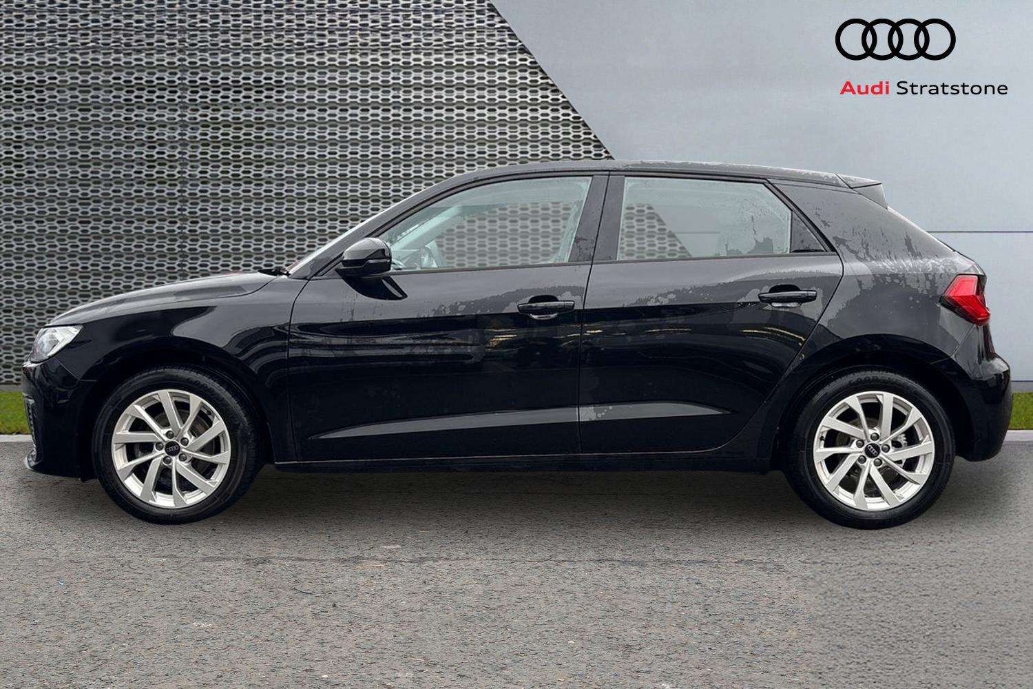 Used Audi A1 2024 for sale - 76774361: Photo 8