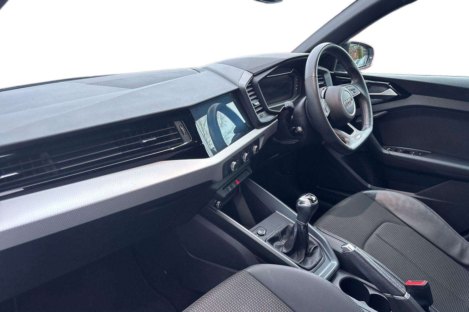 Used Audi A1 2022 for sale - 76889757: Photo 2