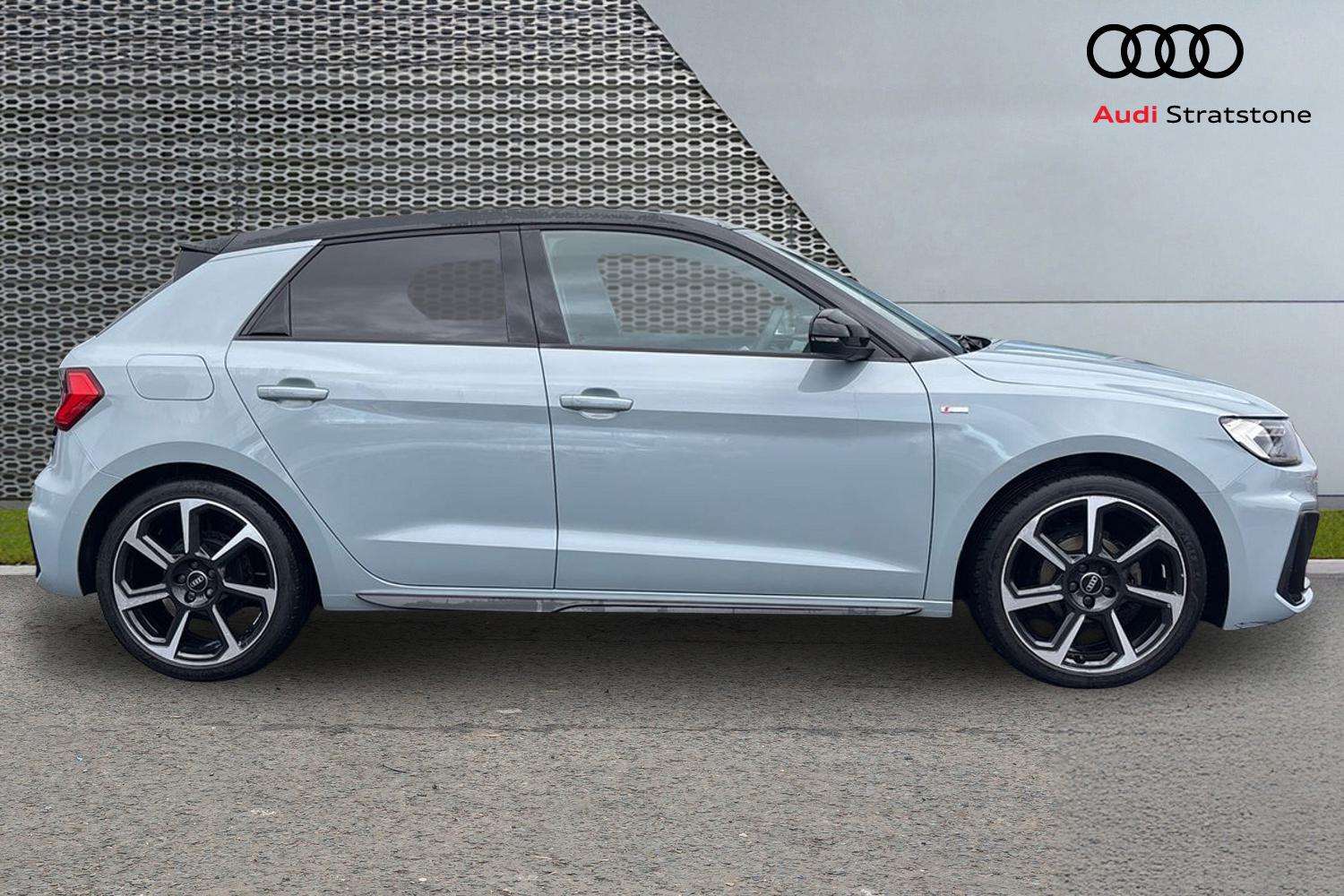 Used Audi A1 2022 for sale - 76889757: Photo 4