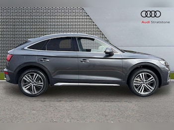 Used Audi Q5 2021 for sale - 76262378: Photo