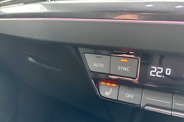 Used Audi Q4 e-tron 2025 for sale - 76075499: Photo 16