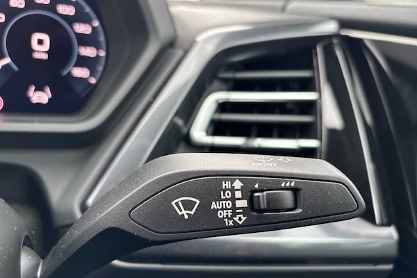 Used Audi Q4 e-tron 2025 for sale - 76075499: Photo 20