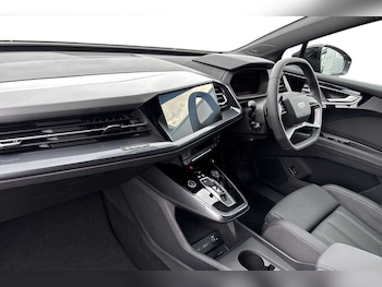 Used Audi Q4 e-tron 2025 for sale - 76075499: Photo 2