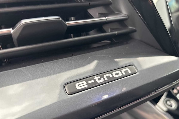 Used Audi Q4 e-tron 2025 for sale - 76075499: Photo 34