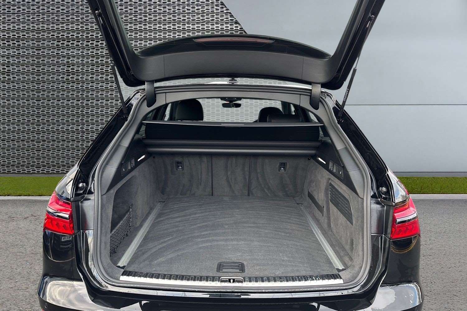 Used Audi A6 2023 for sale - 76842878: Photo 13