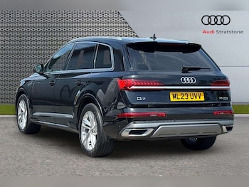 Used Audi Q7 2023 for sale - 78686270: Photo