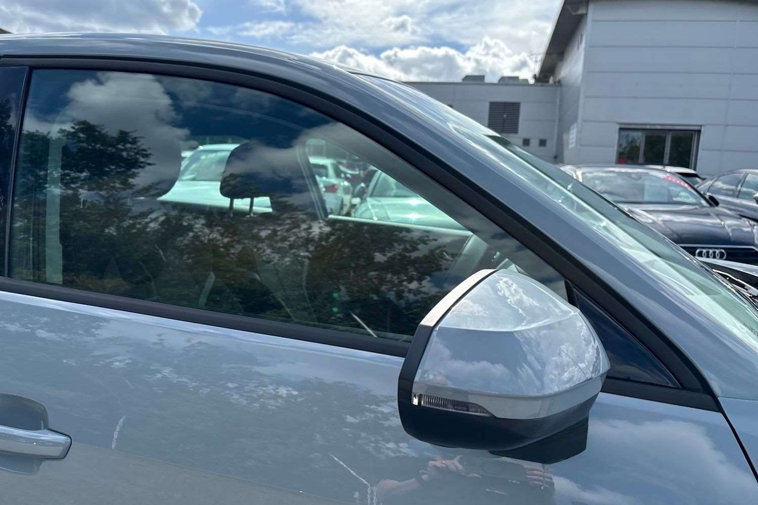Vehicle 28