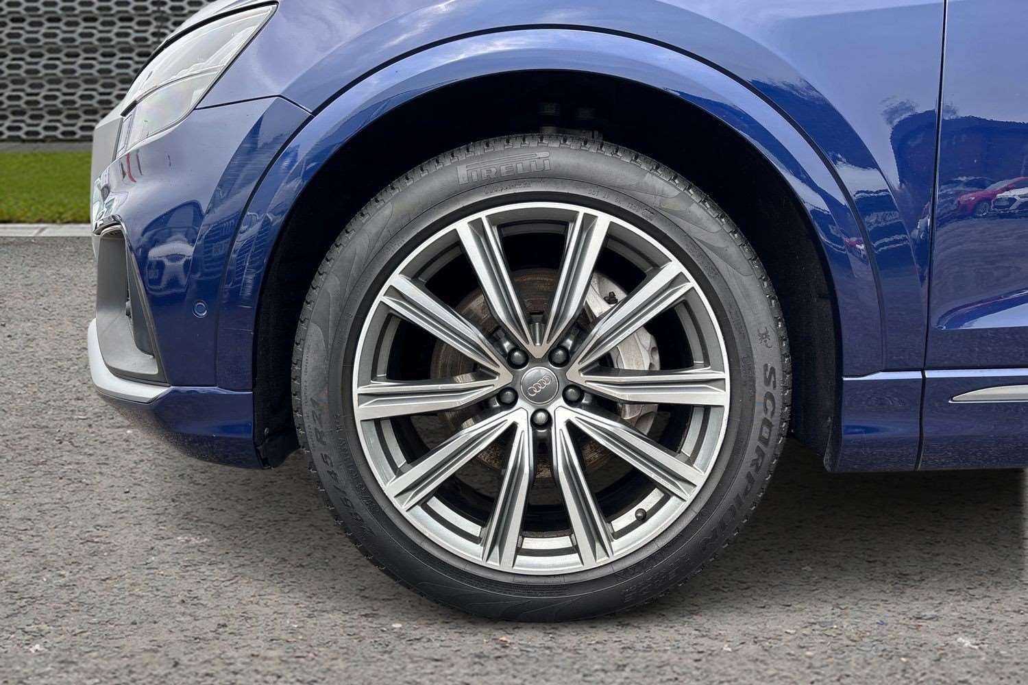 Used Audi Q8 2020 for sale - 77913686: Photo 11