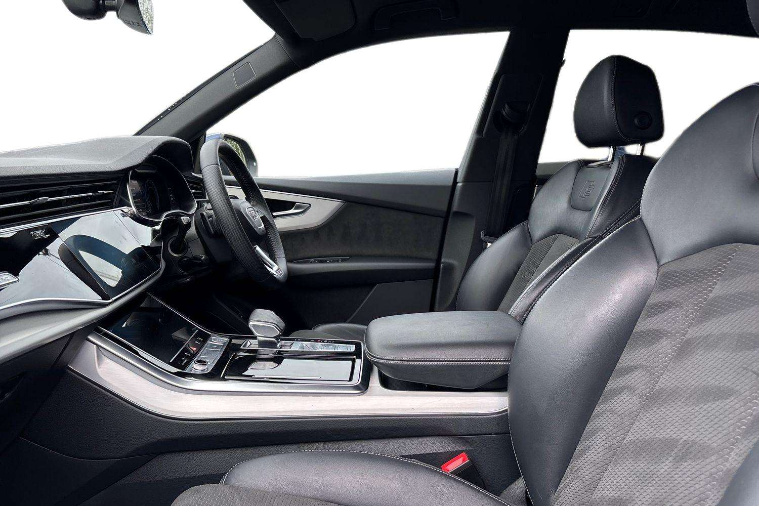 Used Audi Q8 2020 for sale - 77913686: Photo 21