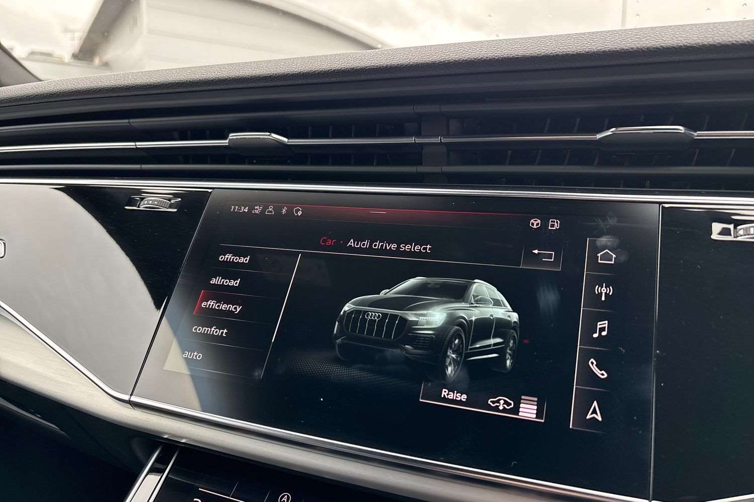 Used Audi Q8 2020 for sale - 77913686: Photo 30