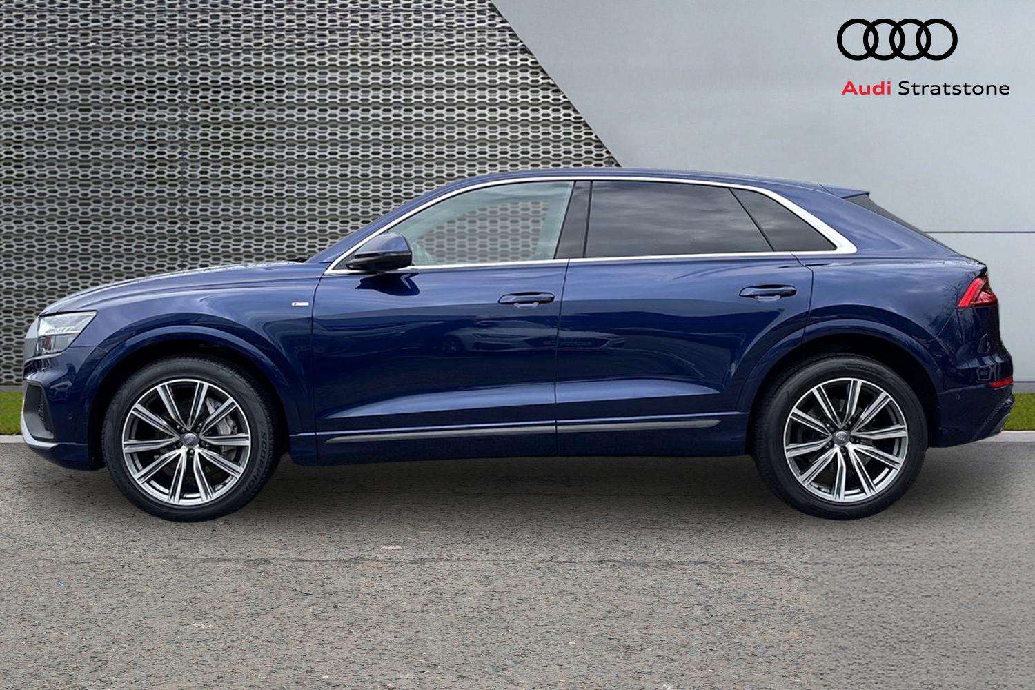 Used Audi Q8 2020 for sale - 77913686: Photo 8