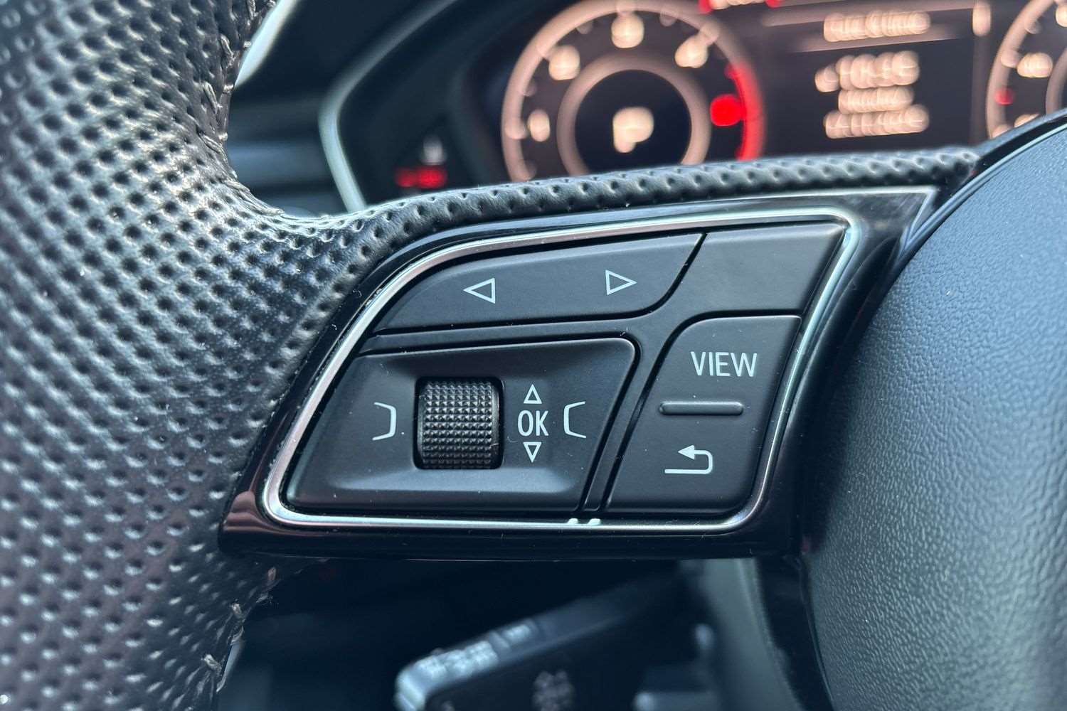 Used Audi A4 2019 for sale - 76610594: Photo 16