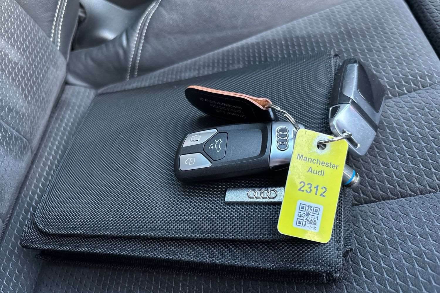 Used Audi A4 2019 for sale - 76610594: Photo 25