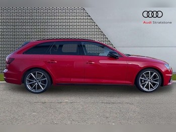 Used Audi A4 2019 for sale - 76610594: Photo
