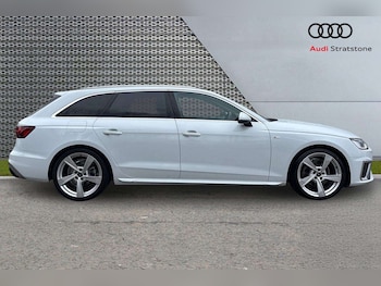 Used Audi A4 2023 for sale - 78104544: Photo