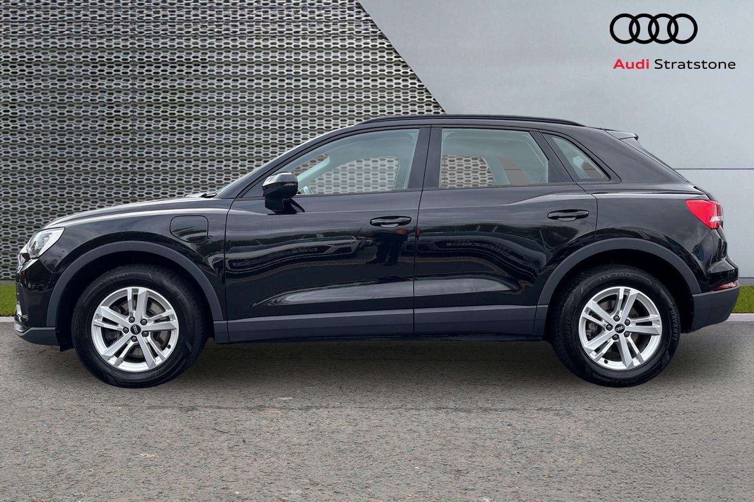 Used Audi Q3 2021 for sale - 76205220: Photo 8