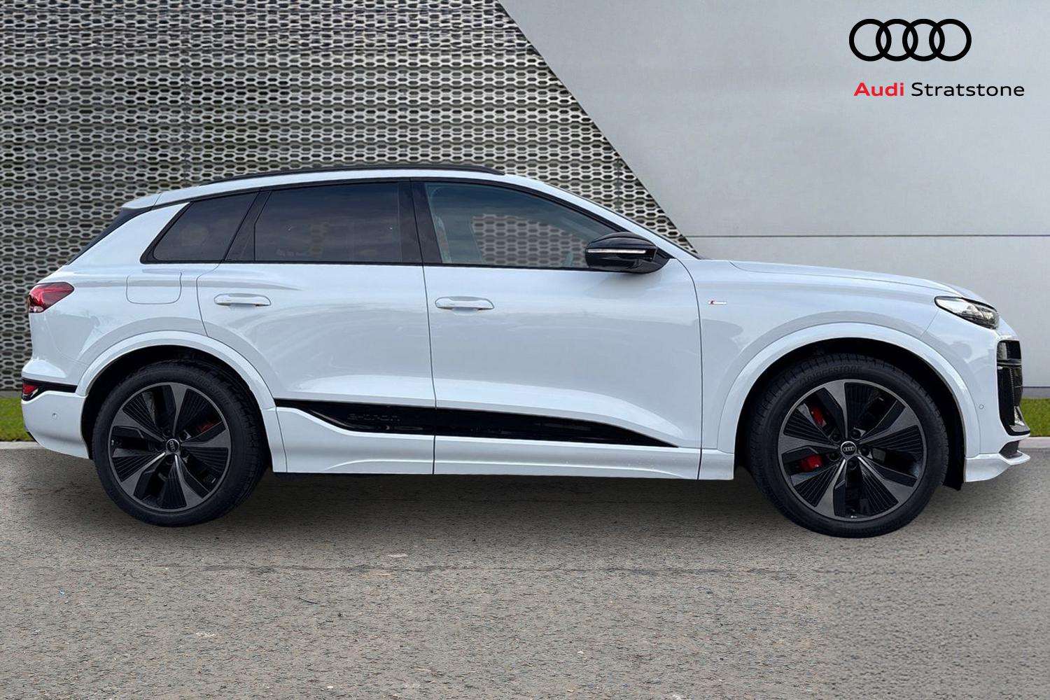 Used Audi Q6 e-tron 2025 for sale - 77281833: Photo 4