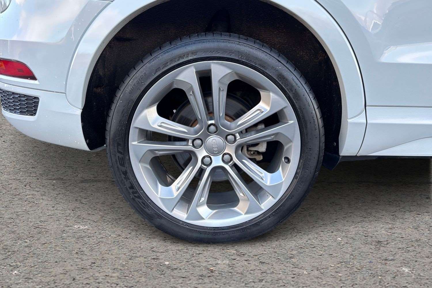 Used Audi Q3 2016 for sale - 76928953: Photo 9