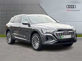 Audi - Q8