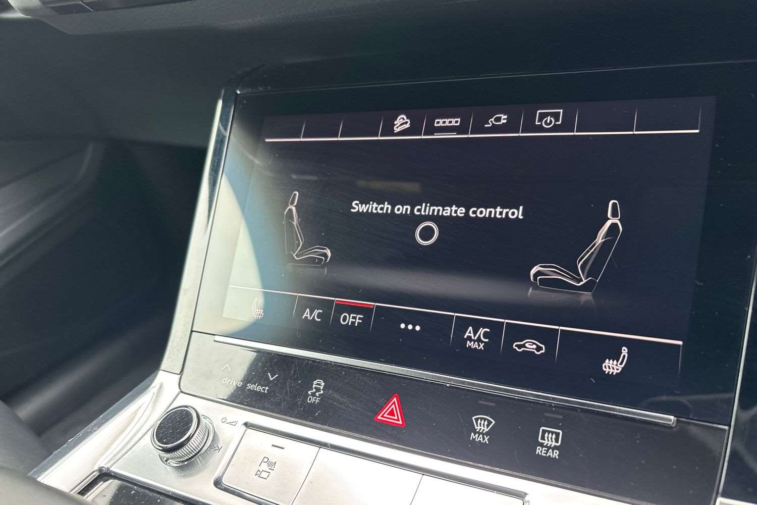 Used Audi Q8 2024 for sale - 76286428: Photo 28