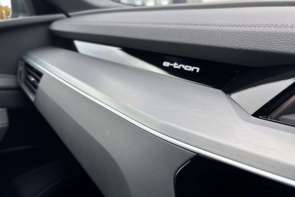 Used Audi Q8 2024 for sale - 76286428: Photo 34
