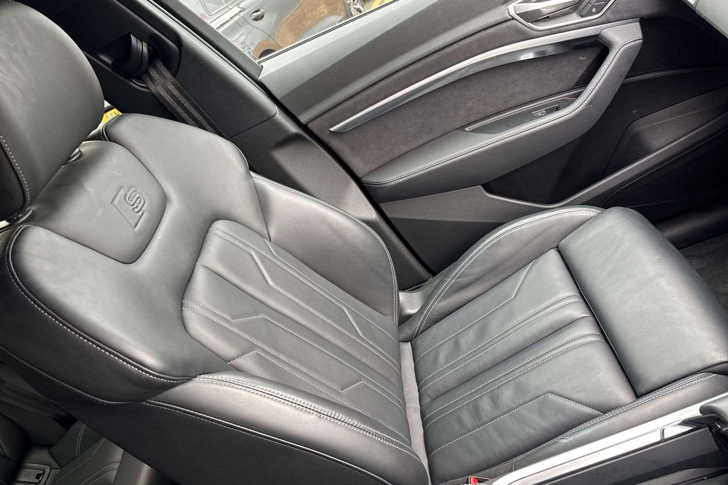 Used Audi Q8 2024 for sale - 76286428: Photo 35