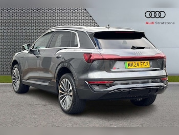 Used Audi Q8 2024 for sale - 76286428: Photo 3