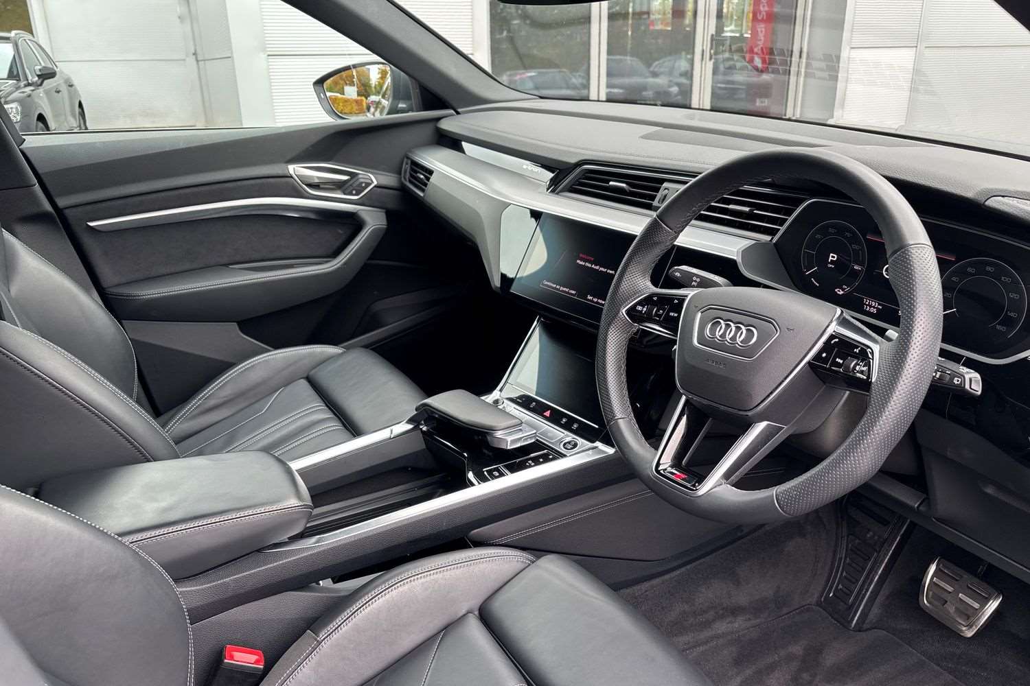 Used Audi Q8 2024 for sale - 76286428: Photo 6