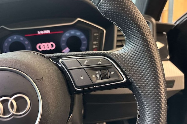 Used Audi A1 2023 for sale - 76262425: Photo 17