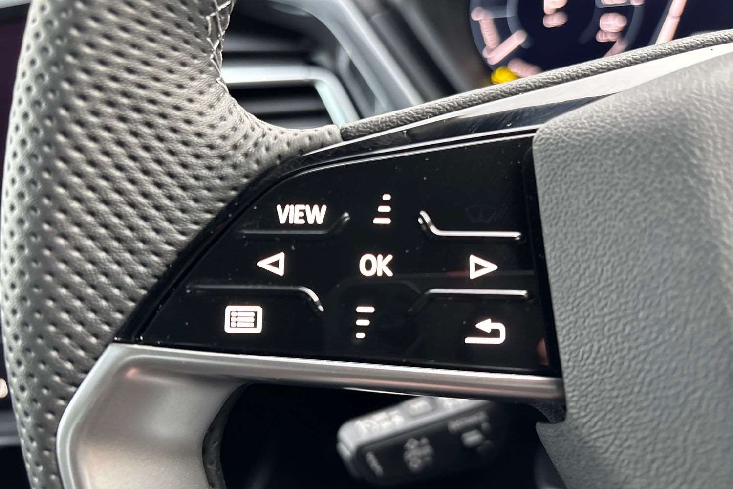 Used Audi Q4 e-tron 2025 for sale - 76411360: Photo 16