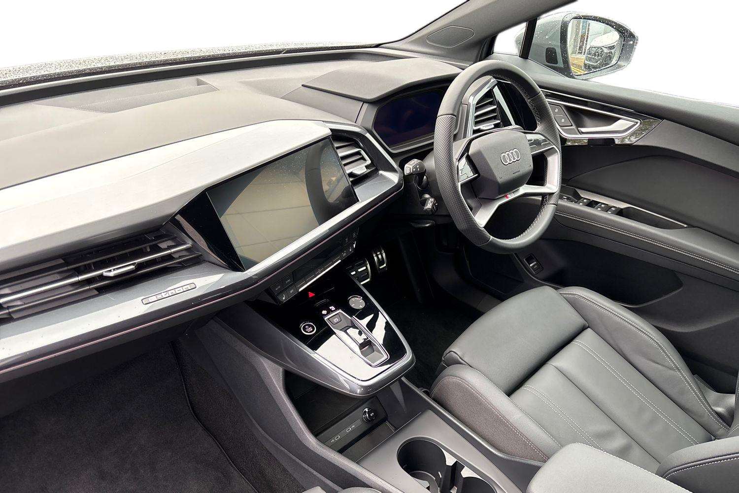 Used Audi Q4 e-tron 2025 for sale - 76411360: Photo 2