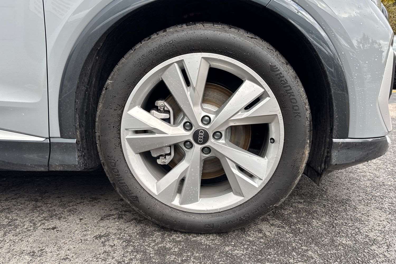 Used Audi Q4 e-tron 2025 for sale - 76411360: Photo 5