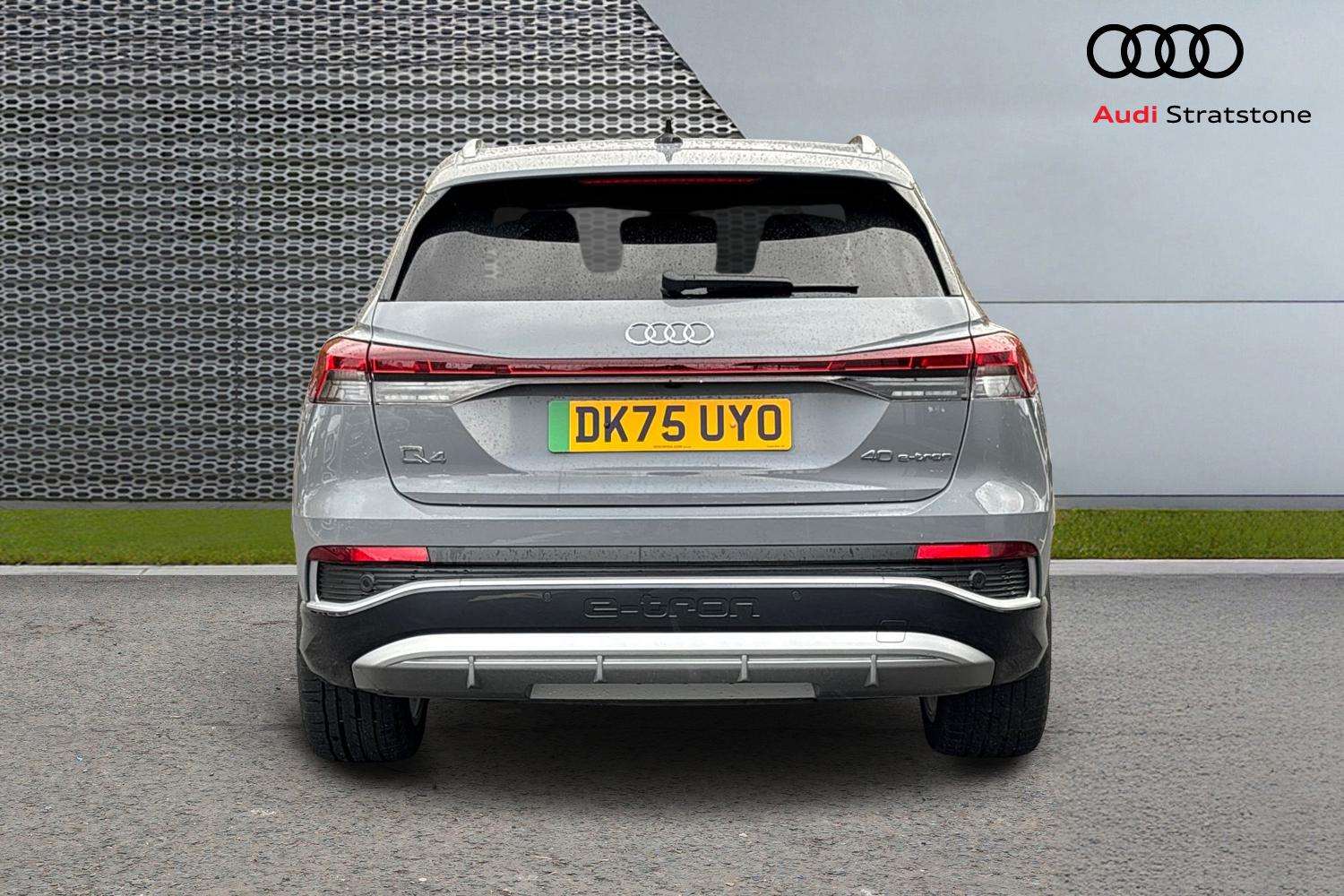 Used Audi Q4 e-tron 2025 for sale - 76411360: Photo 7