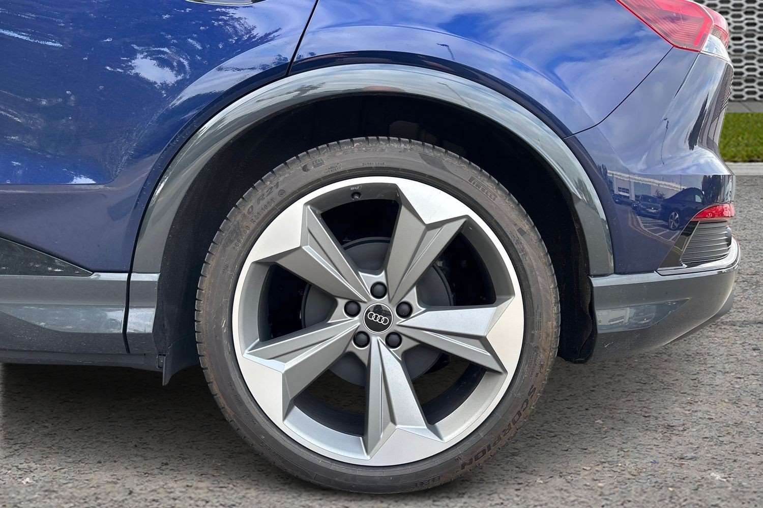 Used Audi Q4 e-tron 2025 for sale - 76063449: Photo 10