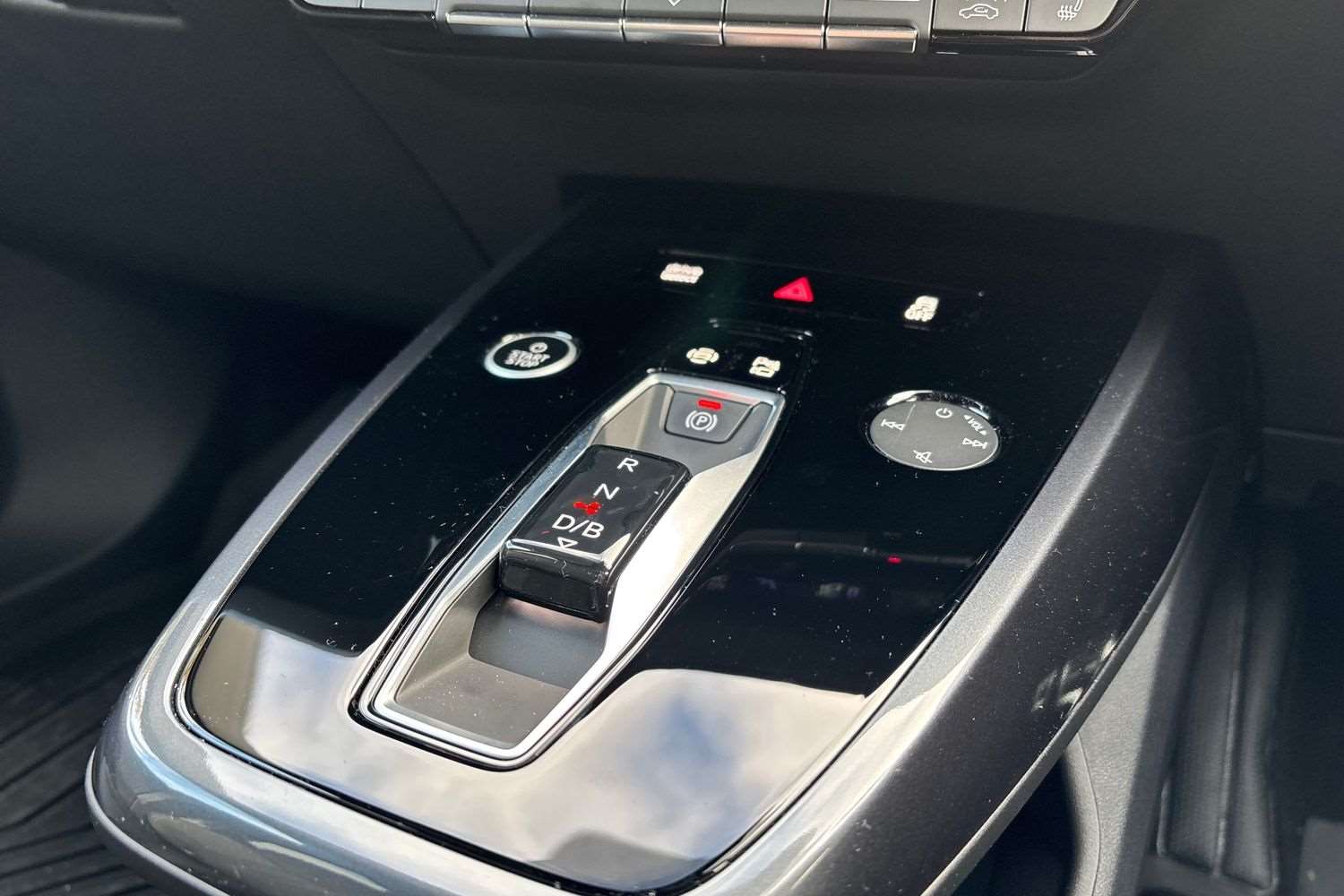 Used Audi Q4 e-tron 2025 for sale - 76063449: Photo 15