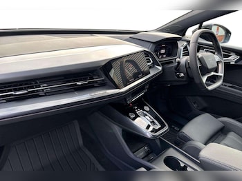 Used Audi Q4 e-tron 2025 for sale - 76063449: Photo 2