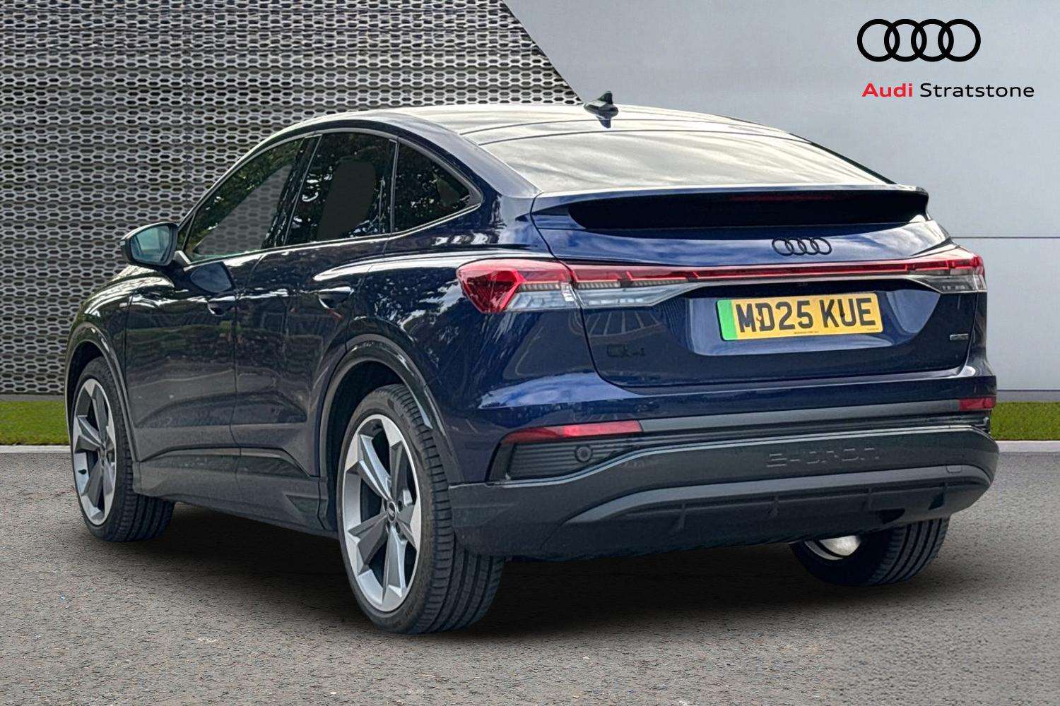 Used Audi Q4 e-tron 2025 for sale - 76063449: Photo 3