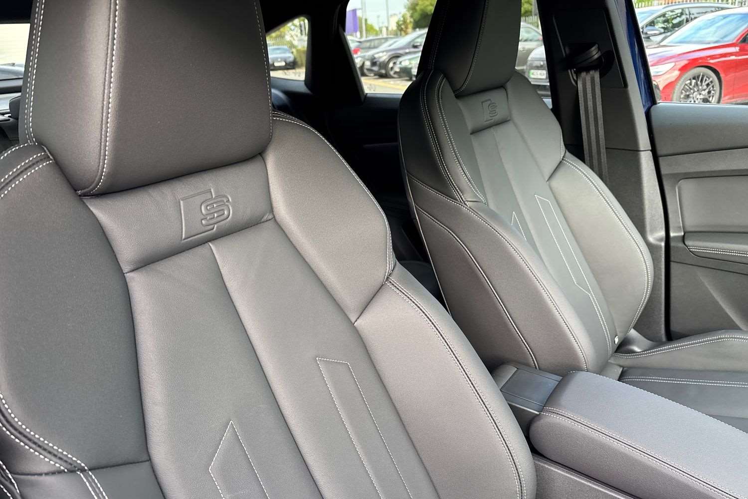 Used Audi Q4 e-tron 2025 for sale - 76063449: Photo 35