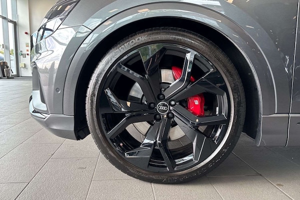 Used Audi Q8 2021 for sale - 76170173: Photo 11