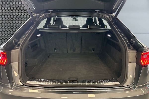 Used Audi Q8 2021 for sale - 76170173: Photo 13
