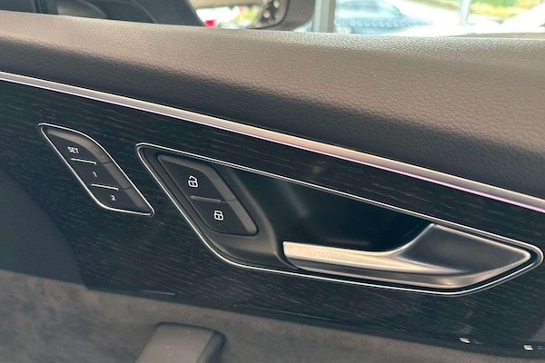 Used Audi Q8 2021 for sale - 76170173: Photo 33