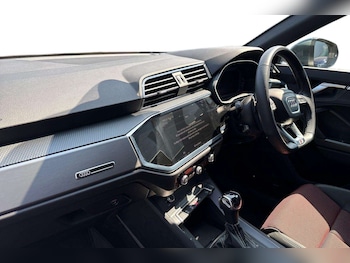 Used Audi Q3 2023 for sale - 79227497: Photo
