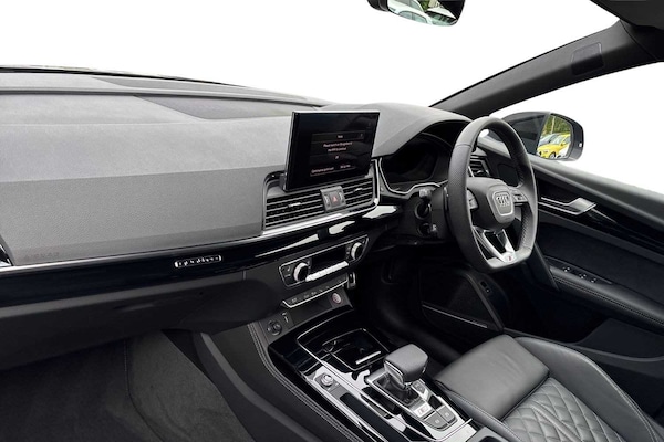 Used Audi Q5 2025 for sale - 75523017: Photo 2