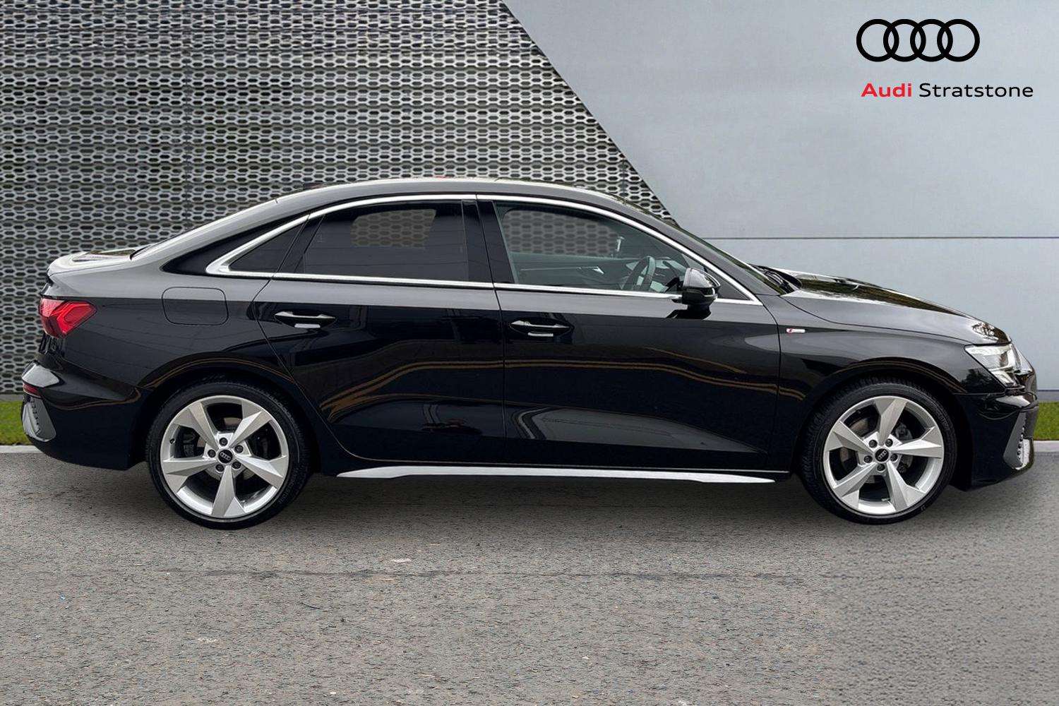 Used Audi A3 2023 for sale - 76648835: Photo 4